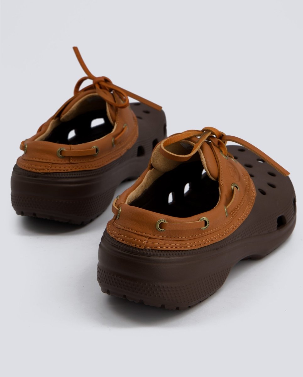 Crocs Classic Islander Marrón Hombre