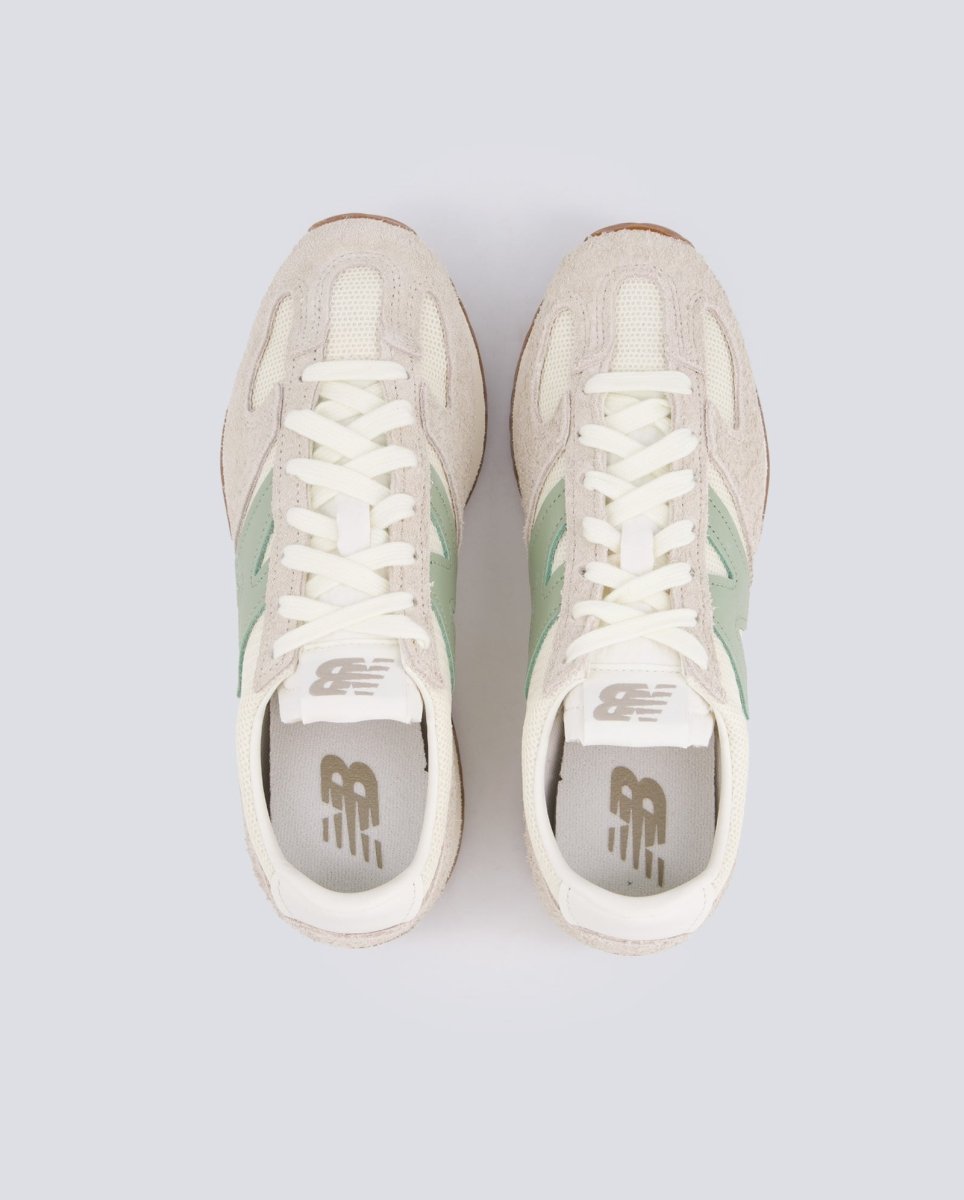 New Balance 471 Beige Mujer