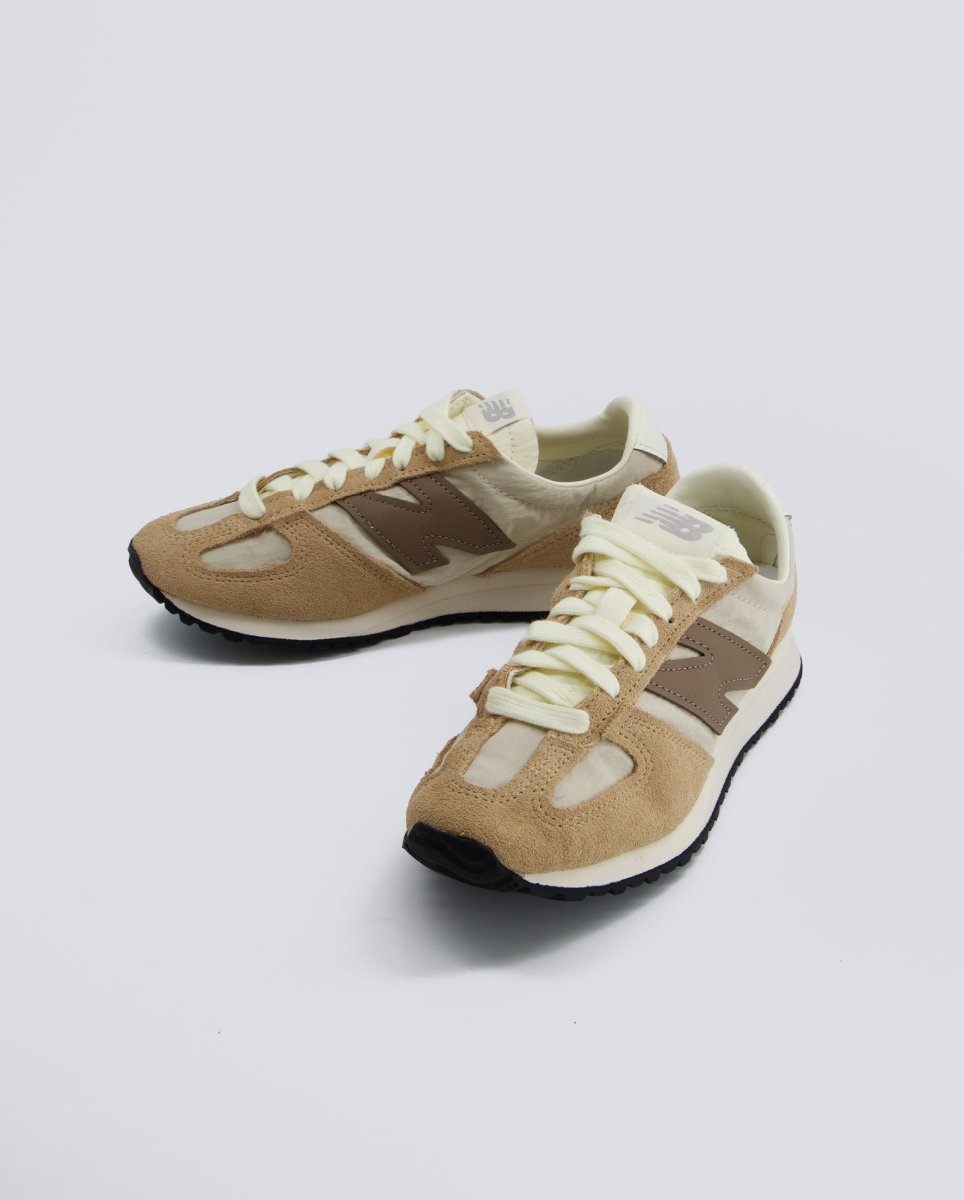New Balance U471AI Beige Mujer