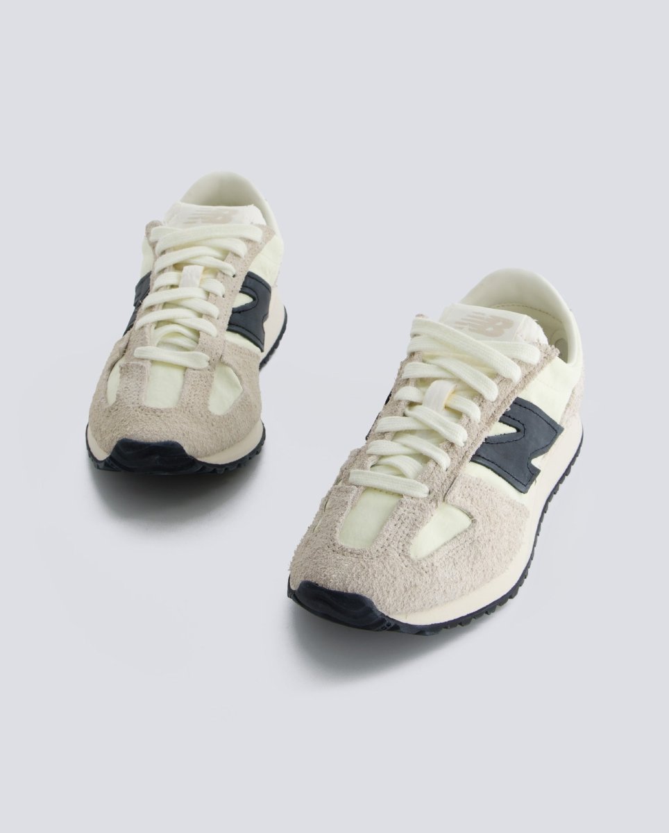 New Balance 471 Beige Mujer