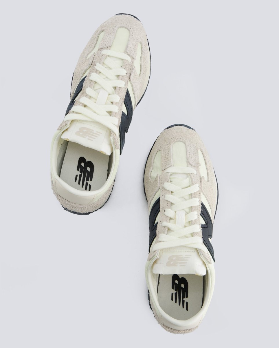New Balance 471 Beige Mujer
