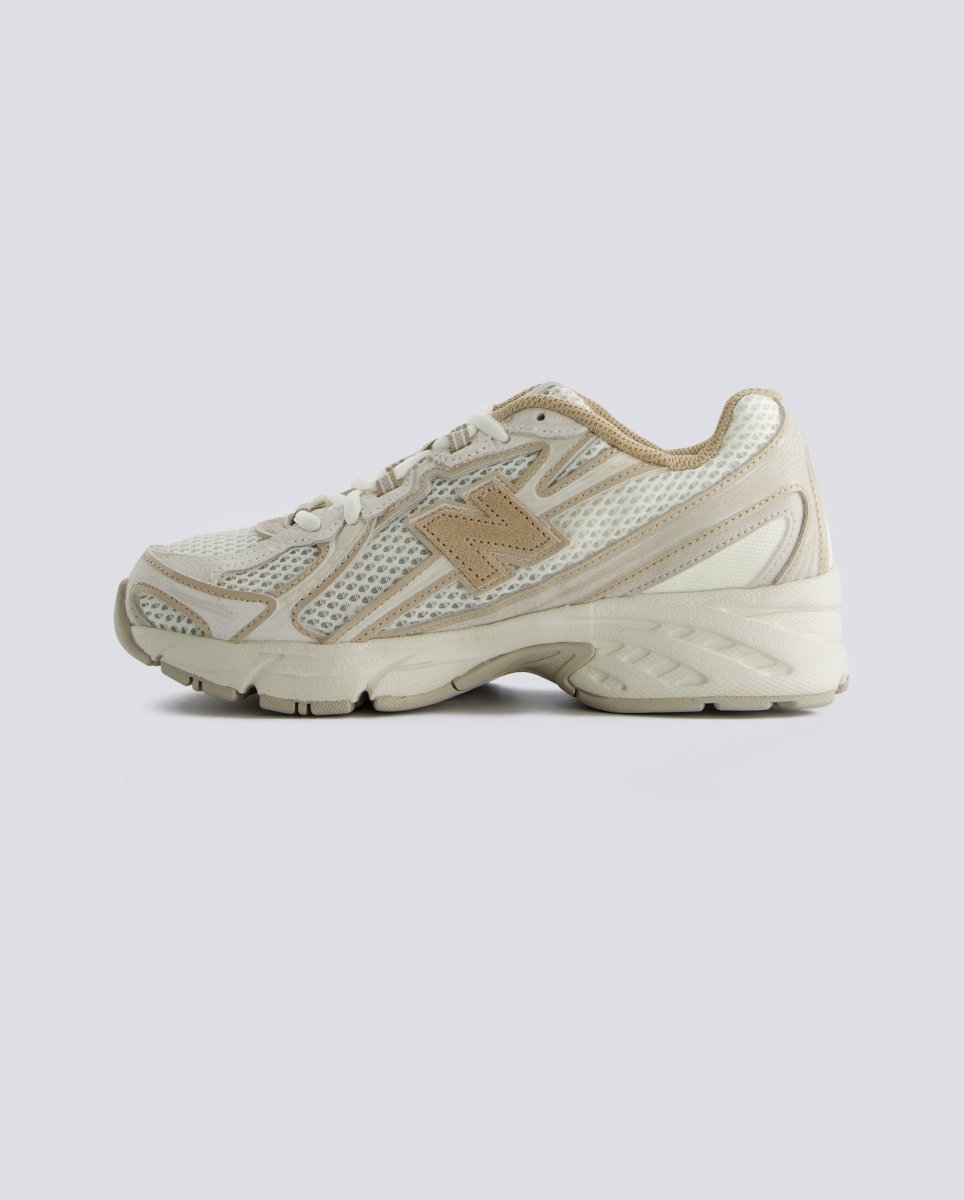 New Balance 740 Beige Mujer