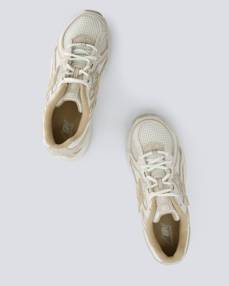 New Balance 740 Beige Mujer