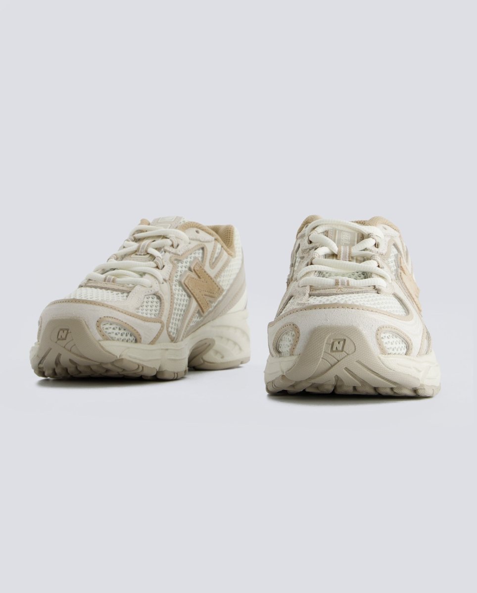 New Balance 740 Beige Mujer