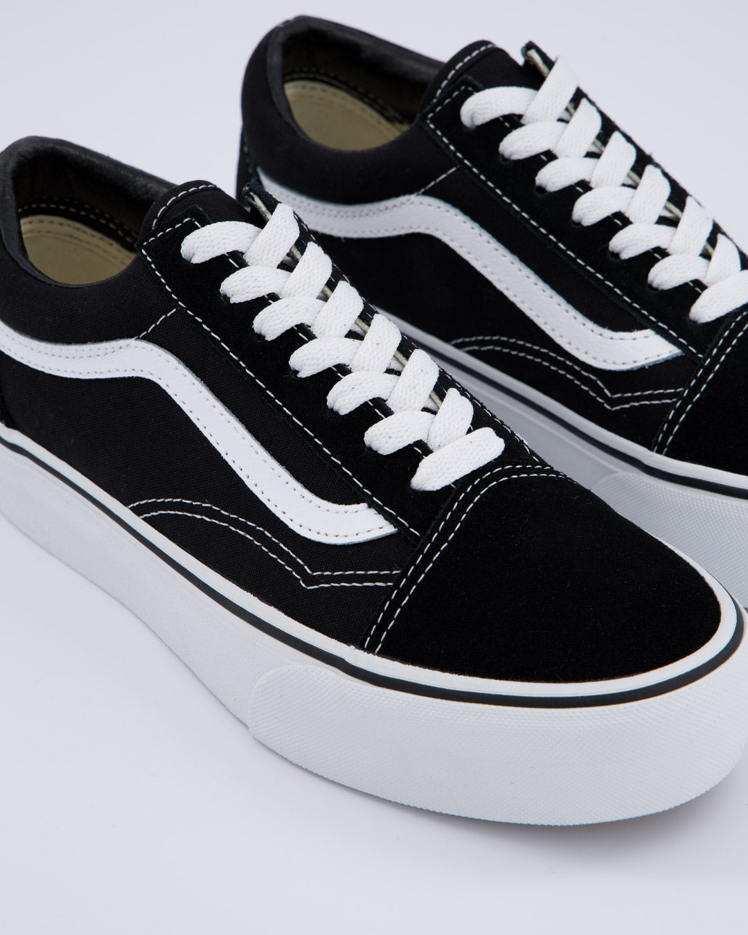 Vans Old Skool Platform Negro Mujer