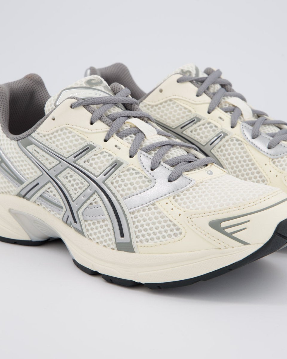 Asics Gel 1130 Beige y Plata Mujer