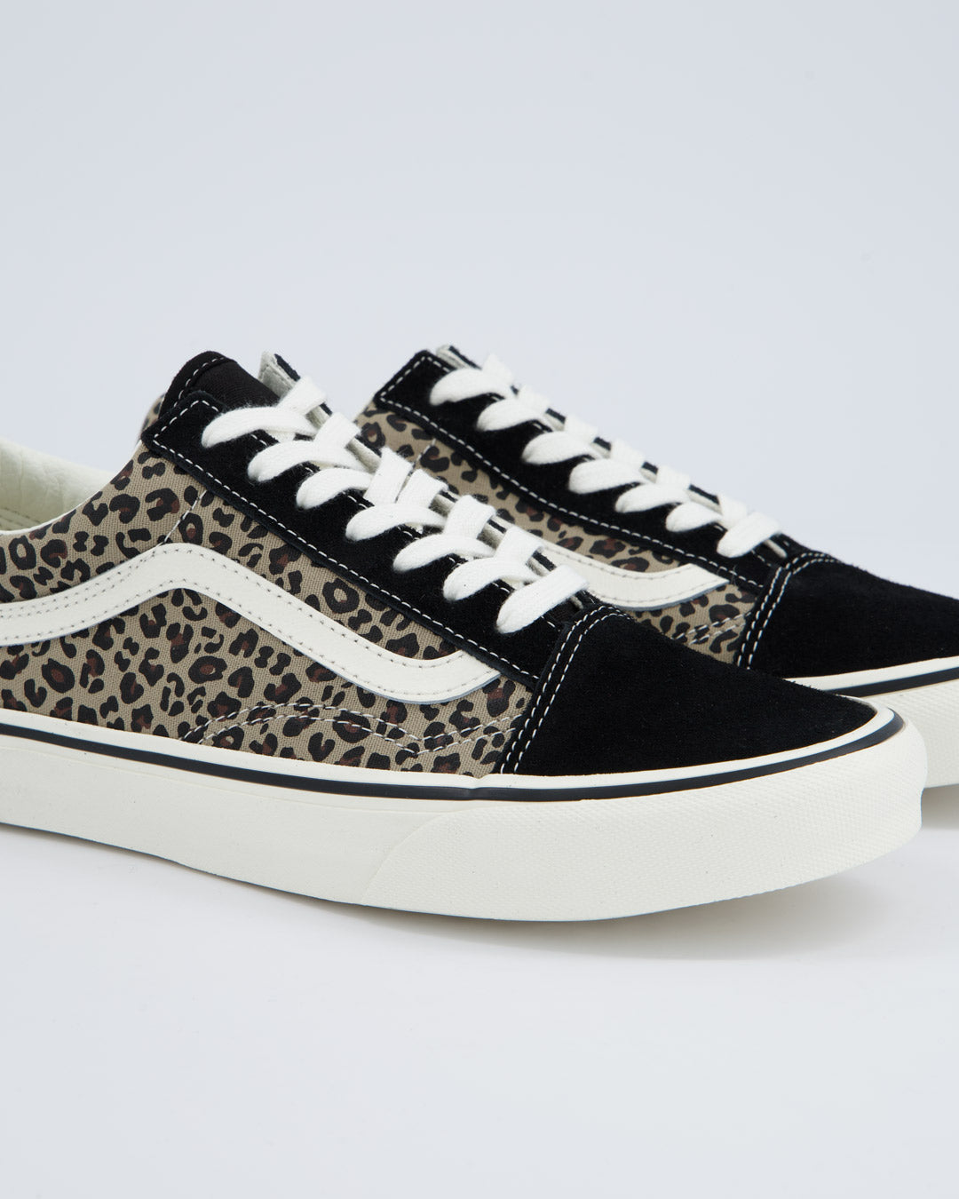Vans Old Skool Negro Leopardo Mujer