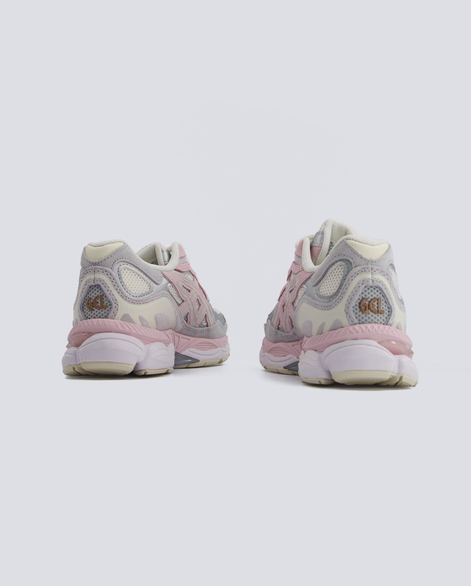 Asics G-NYC Gris y Rosa Mujer