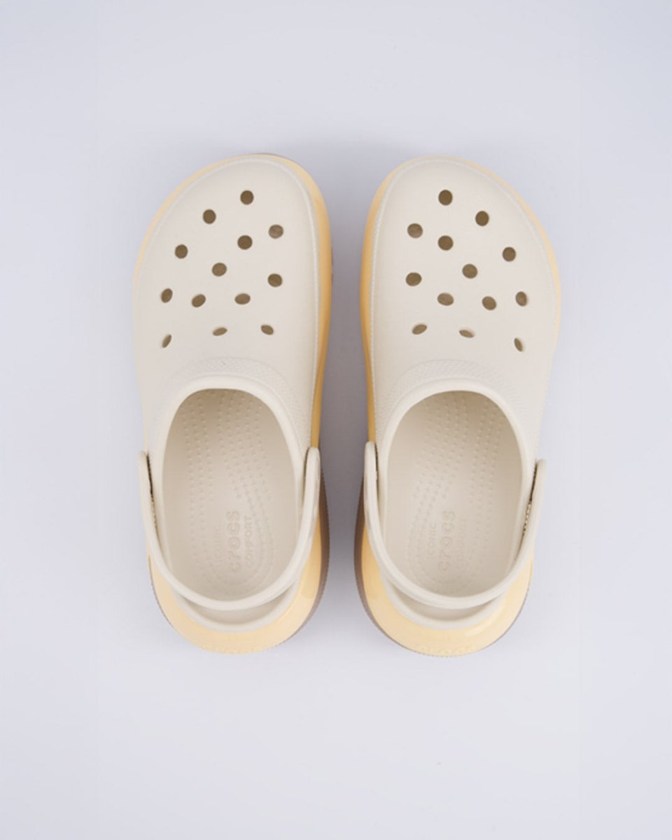 Crocs Mega Crush Almond Mujer