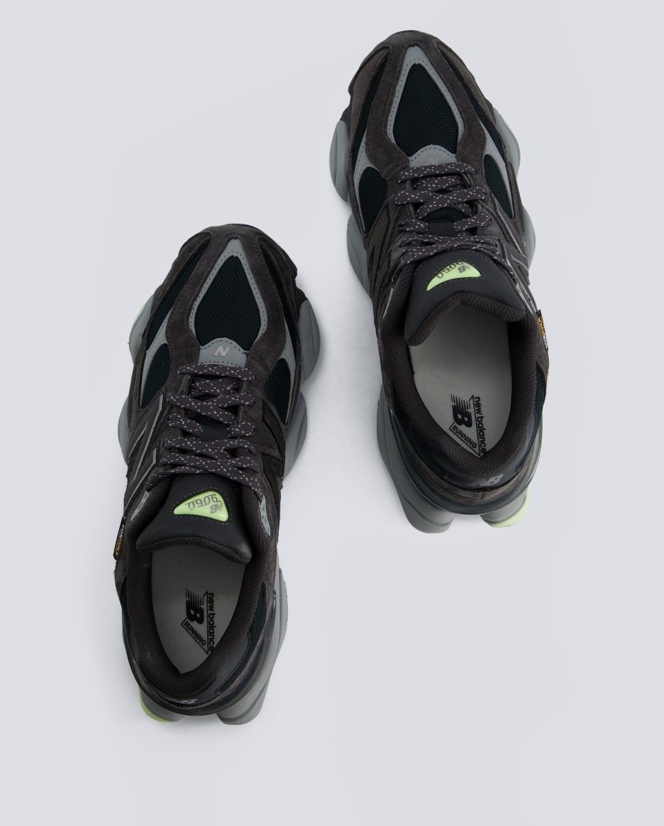 New Balance 9060 Negro y Verde Hombre