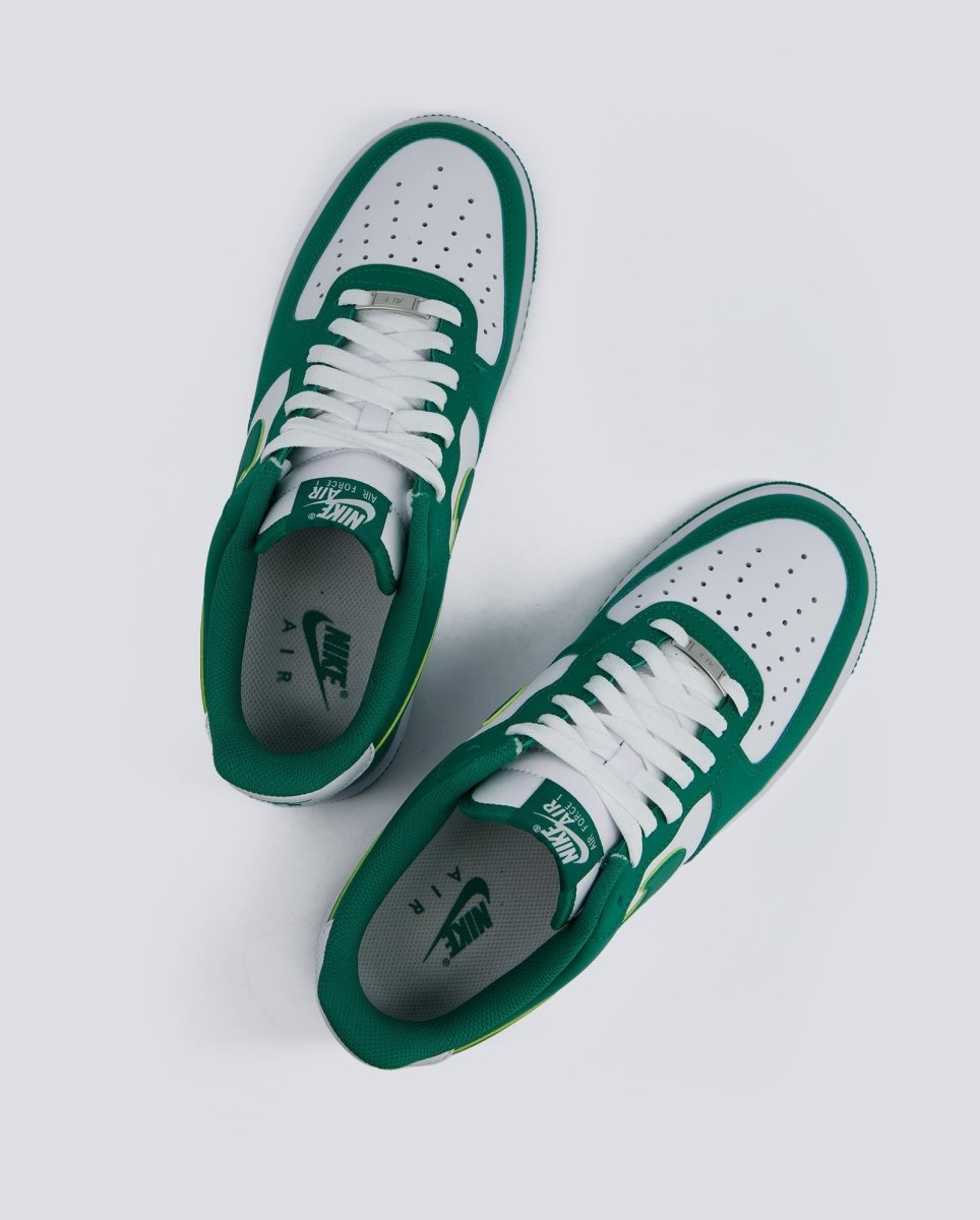 Nike Air Force 1 07 Verde Hombre