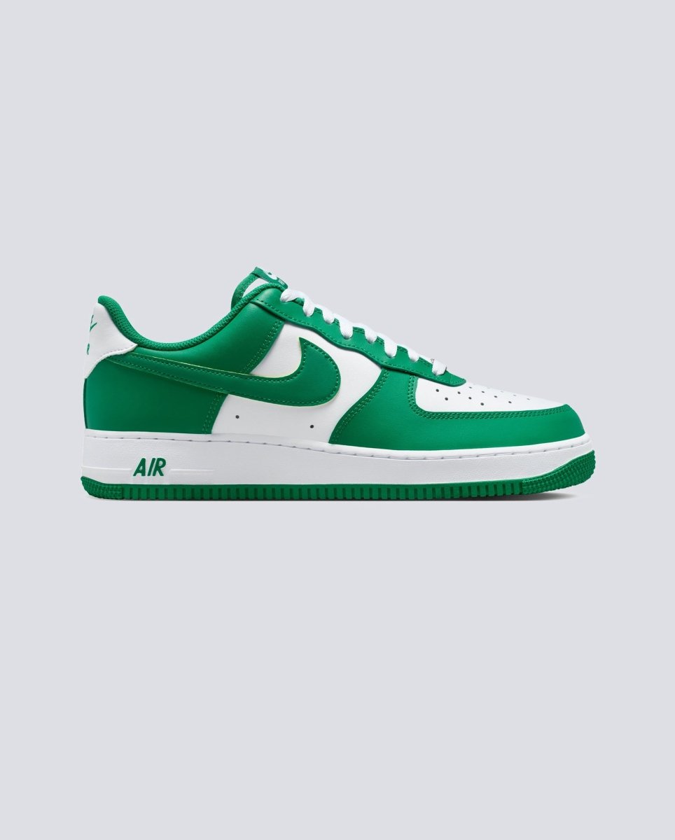 Nike Air Force 1 07 Verde Hombre