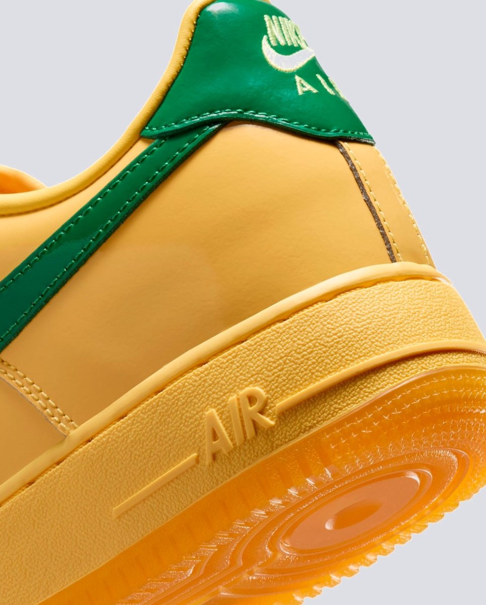 Nike Air Force 1 Low Patente Leather Amarillo Hombre