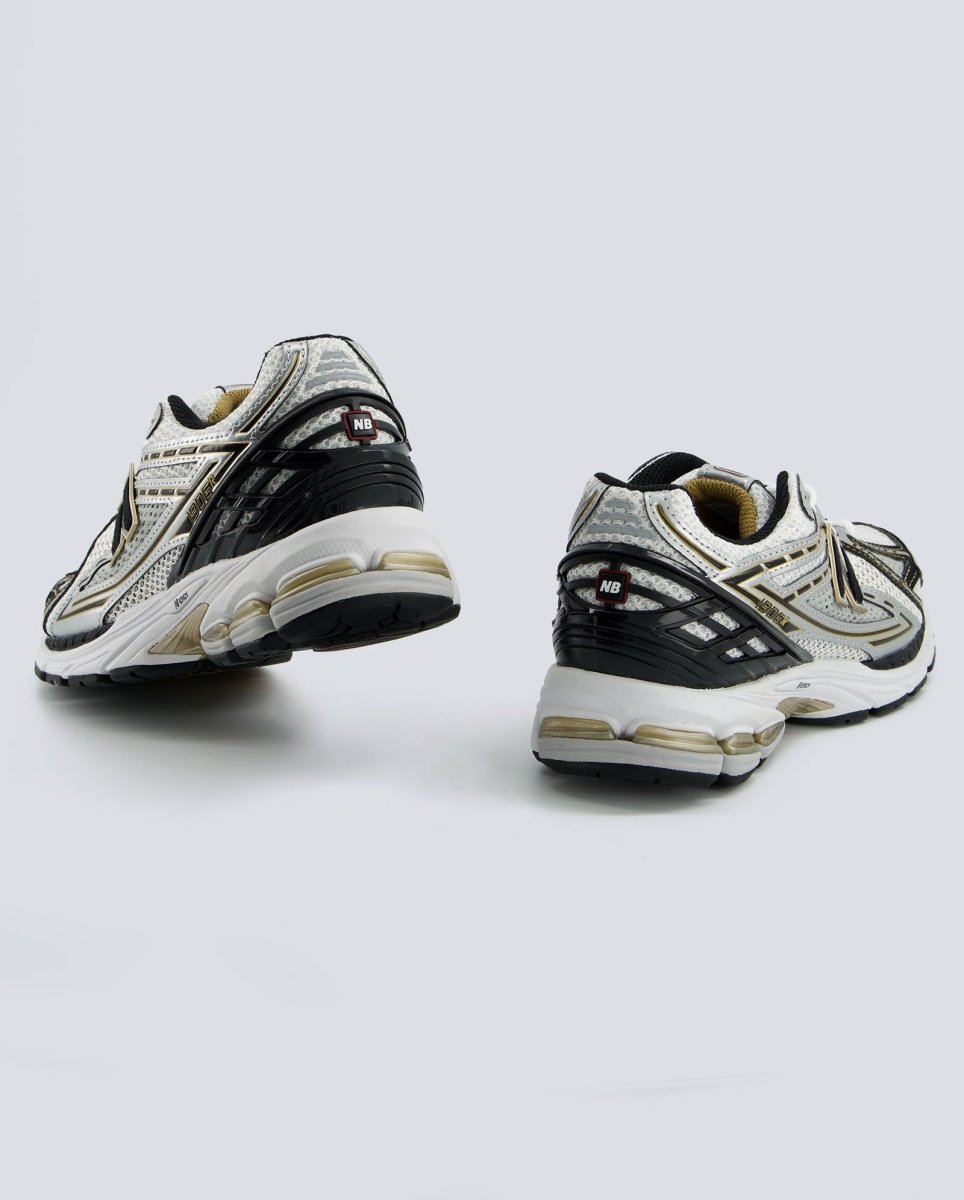 New Balance M1906Ra Lineas Doradas Hombre