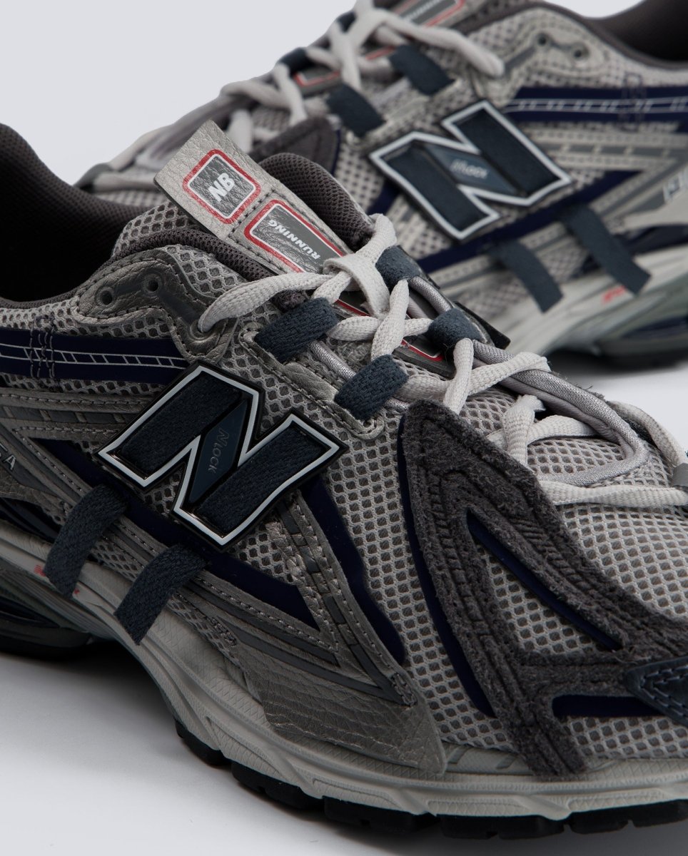 New Balance Gris Hombre