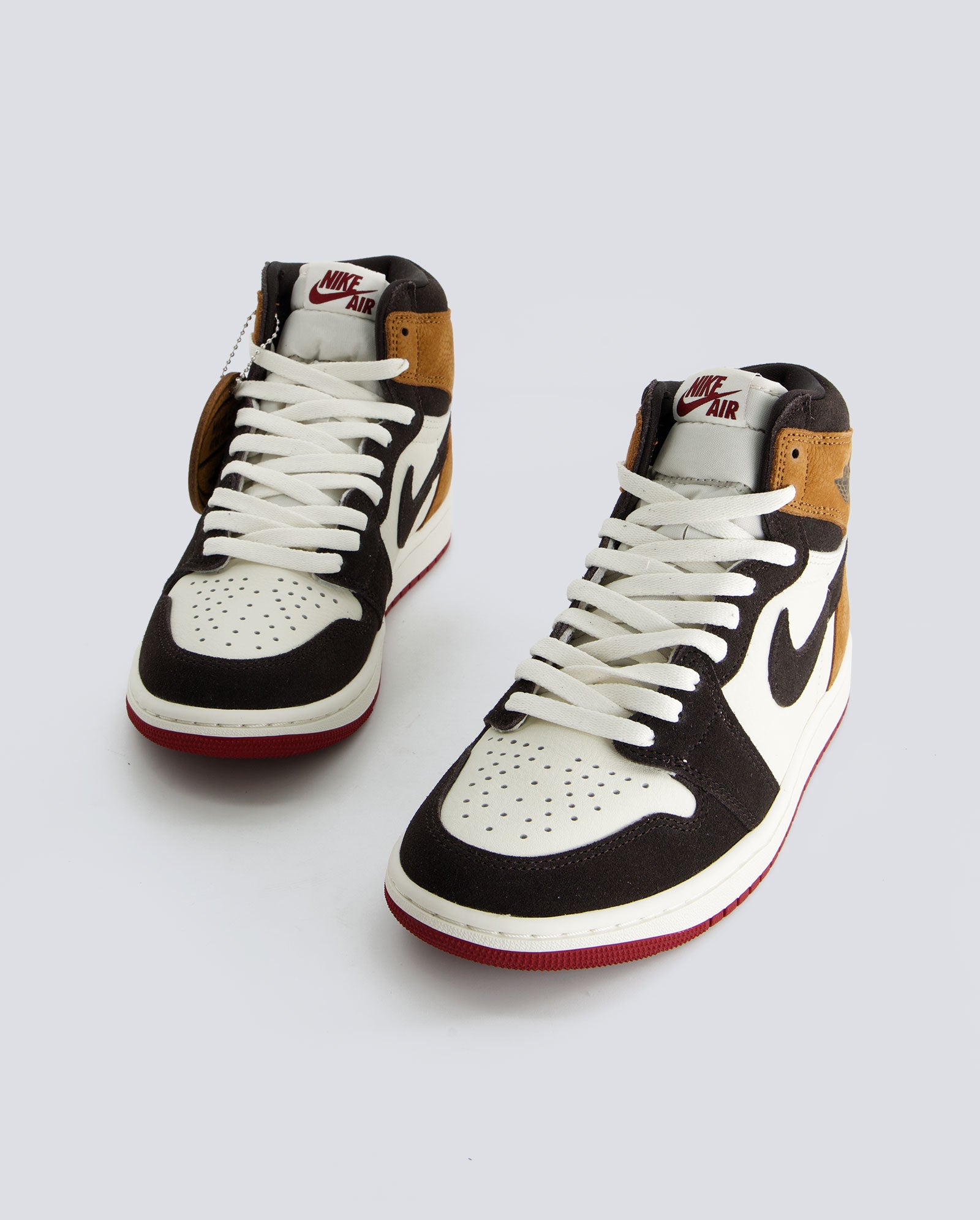 Air Jordan 1 Retro High OG Marrón y Azul Hombre DZ5485-201