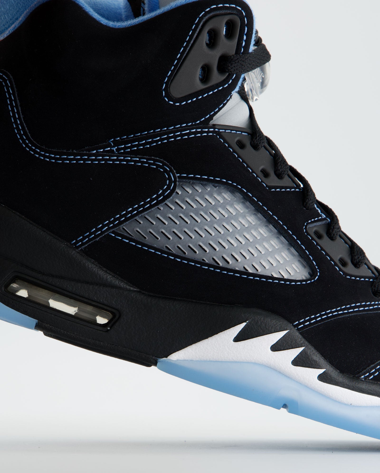 Air Jordan 5 Retro Negro y Azul Hombre DD0587-008