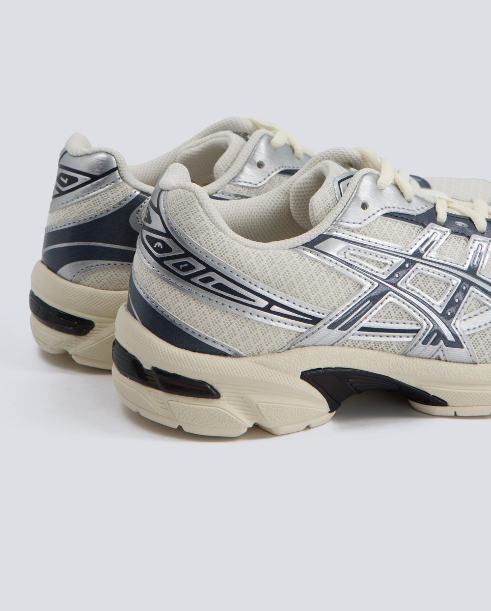 Asics GEL-1130 Plata y Rojo Mujer 1203A899-101