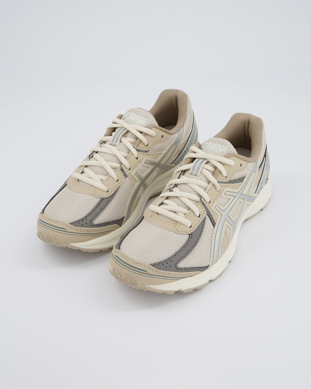 Asics Jog 100S Crema Mujer zapatillas