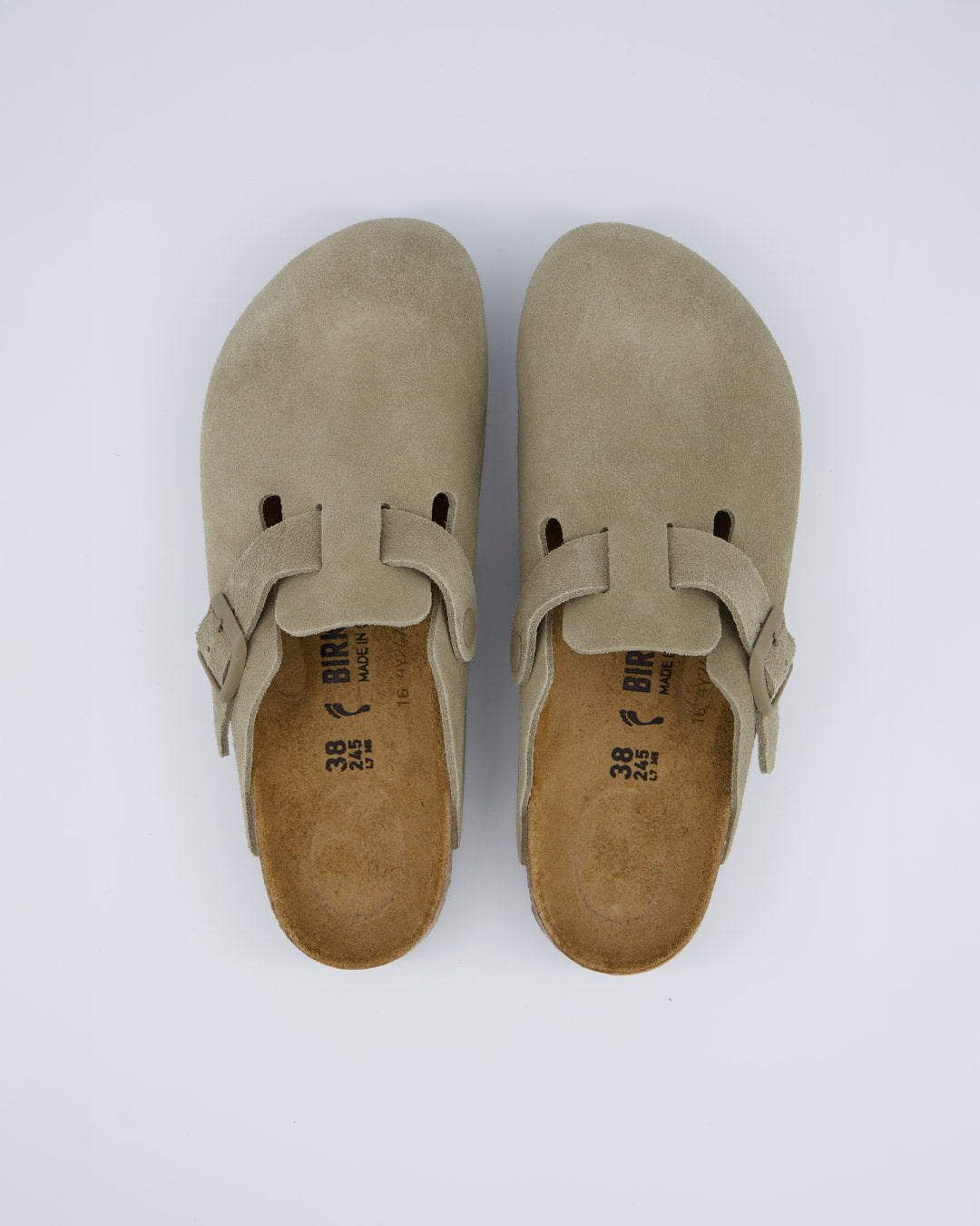 Birkenstock Boston Suede Caqui Claro Mujer Zuecos