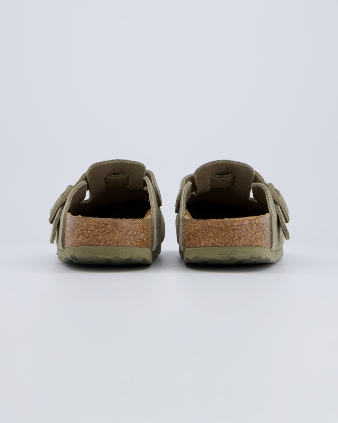Birkenstock Boston Suede Caqui Claro Mujer Zuecos