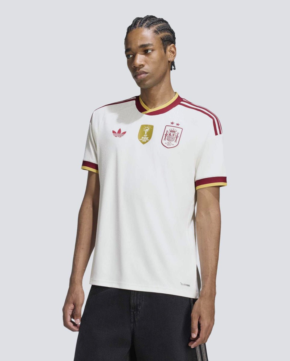 Camiseta Adidas España Ganadores Mundial 2026 Blanca Unisex KF4413
