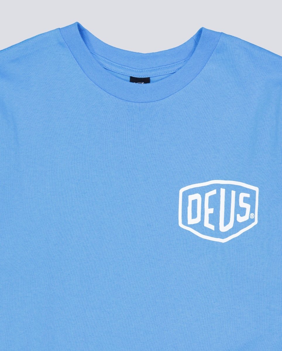 Camiseta Deus Biarritz Address Azul Unisex D261MTS127