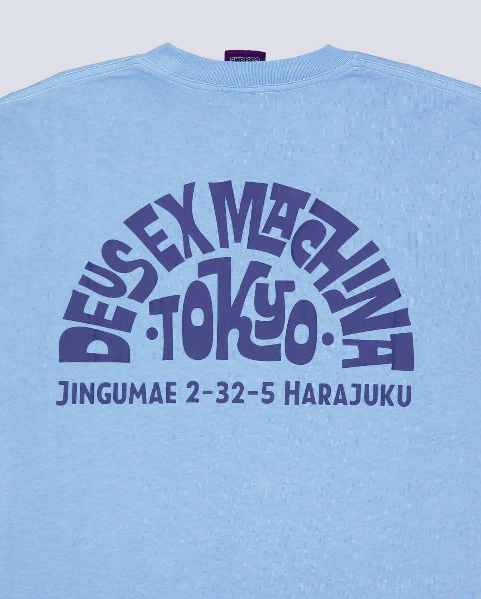 Camiseta Deus Tokyo Address Azul Unisex D261MTS573