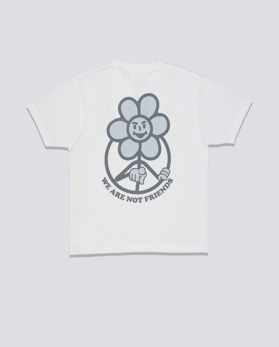 Camiseta We Are Not Friends Snow Daisy Blanca Unisex