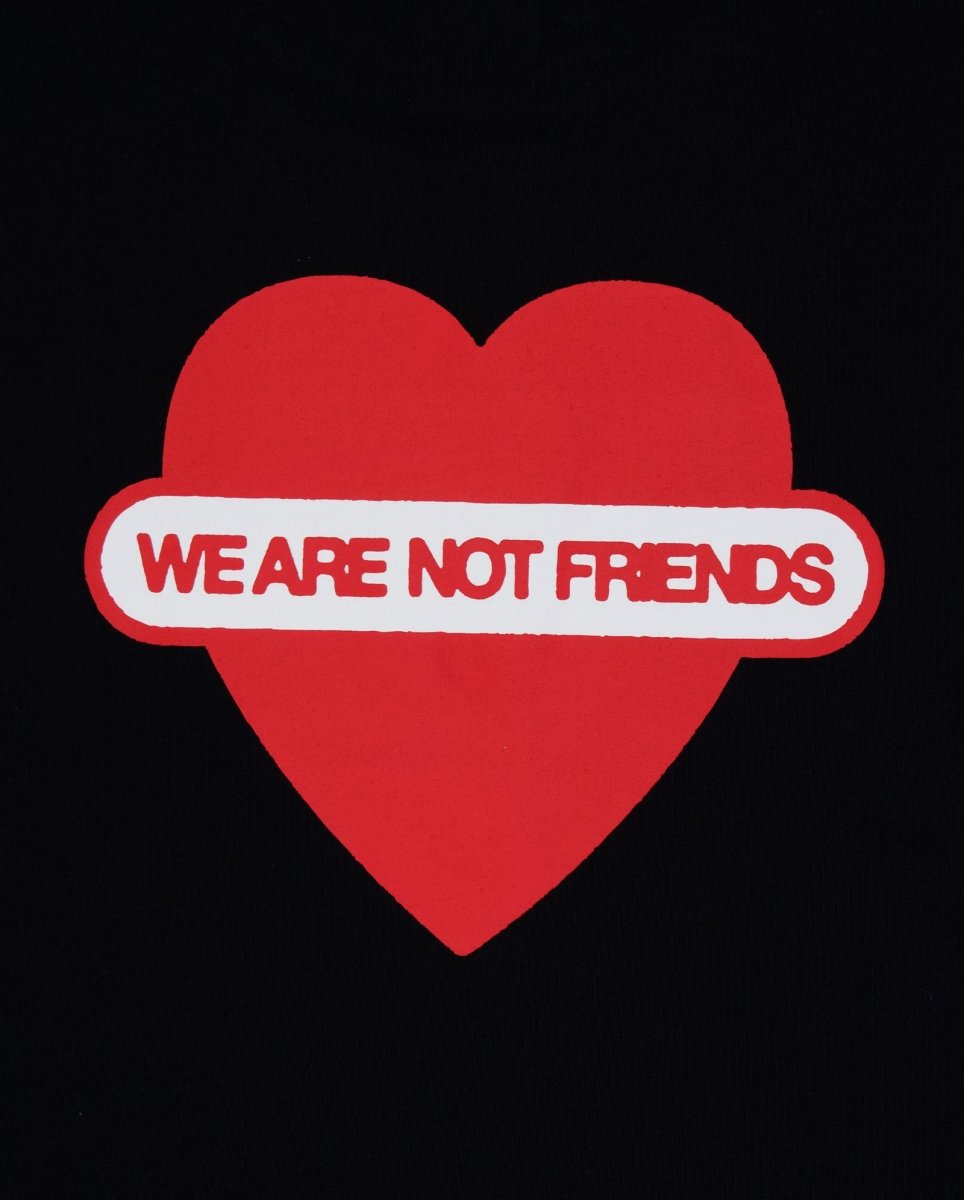 Camiseta We Are Not Friends Union Love Boxy Negra Unisex