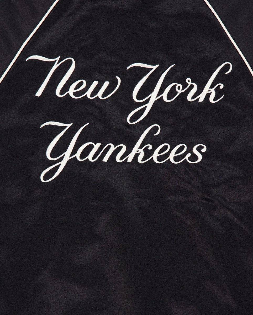 Chaqueta New Era MLB New York Yankees Negra Unisex 60684314