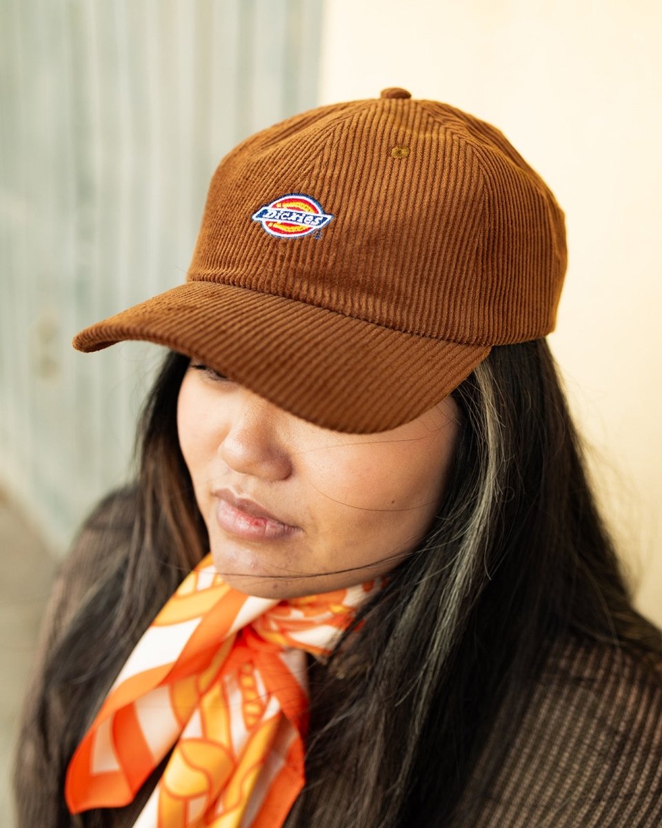 Gorra Dickies Hardwick Corduroy Marrón Unisex