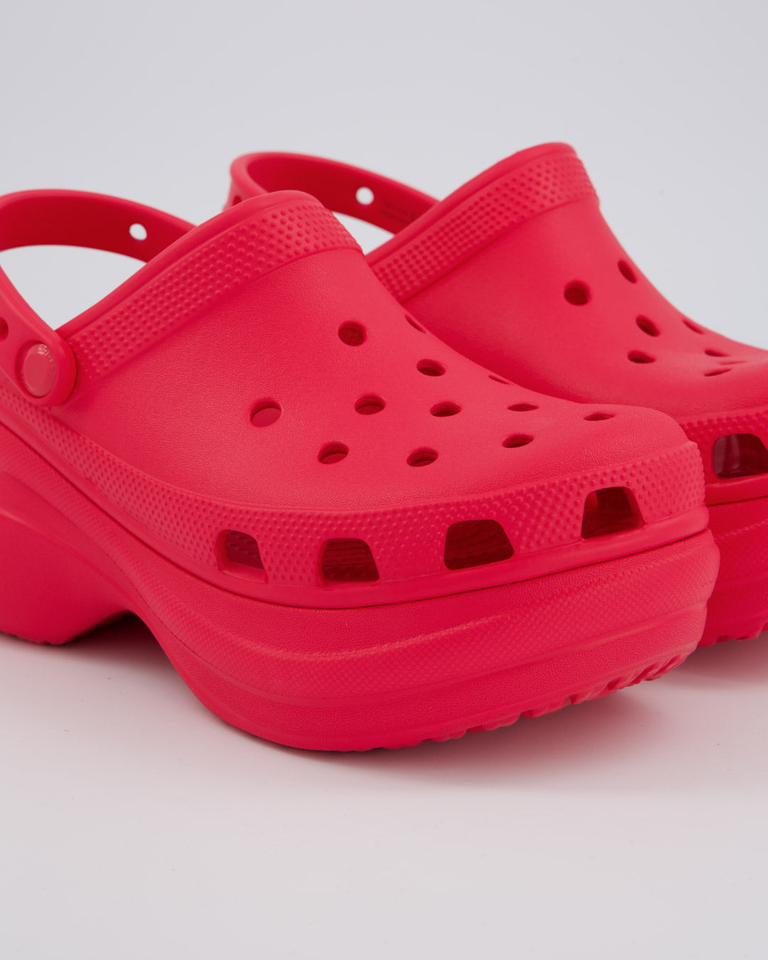 Crocs Bae Clog Fucsia Mujer
