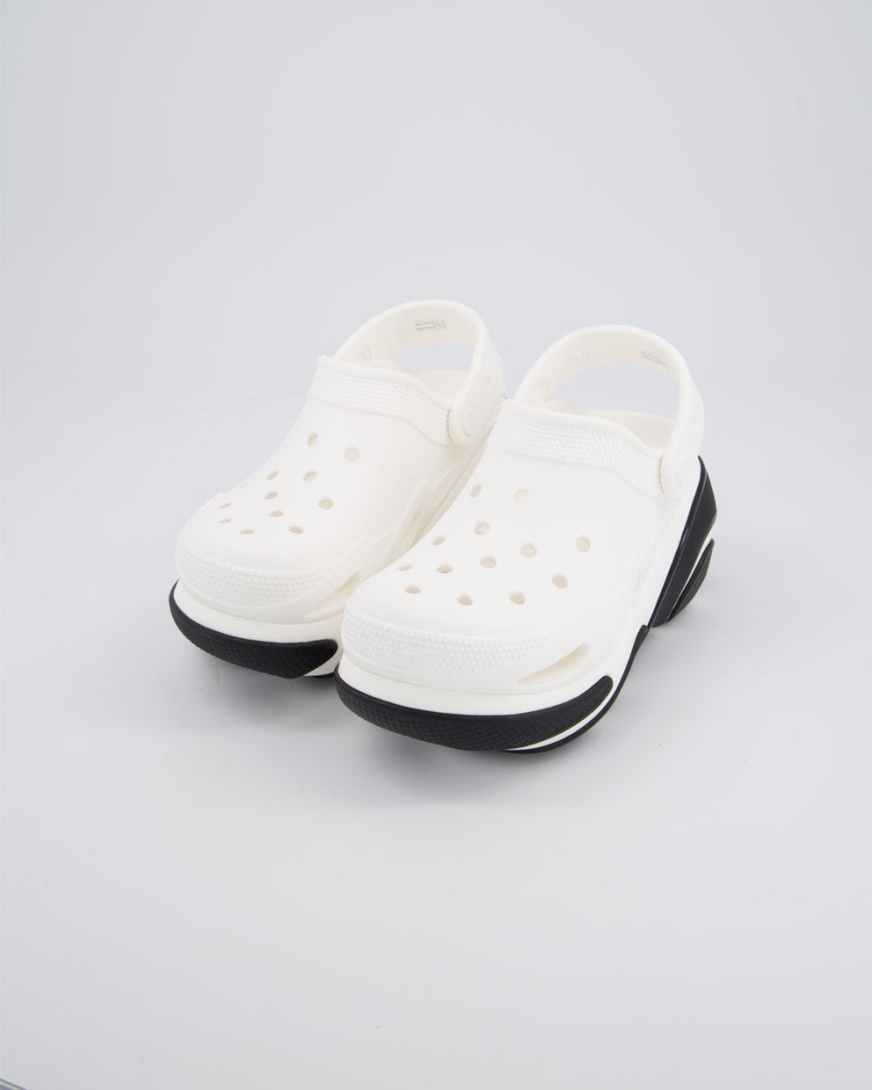 Crocs Bubble Crush Clog Blanco y Negro Mujer zuecos