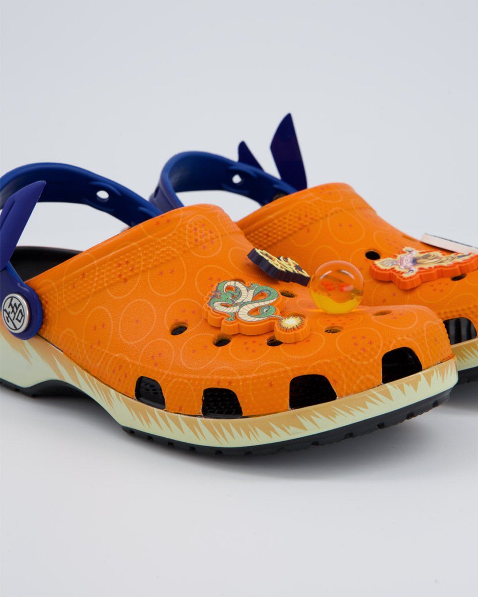 Crocs Dragon Ball Z Classic Clog Naranja Hombre