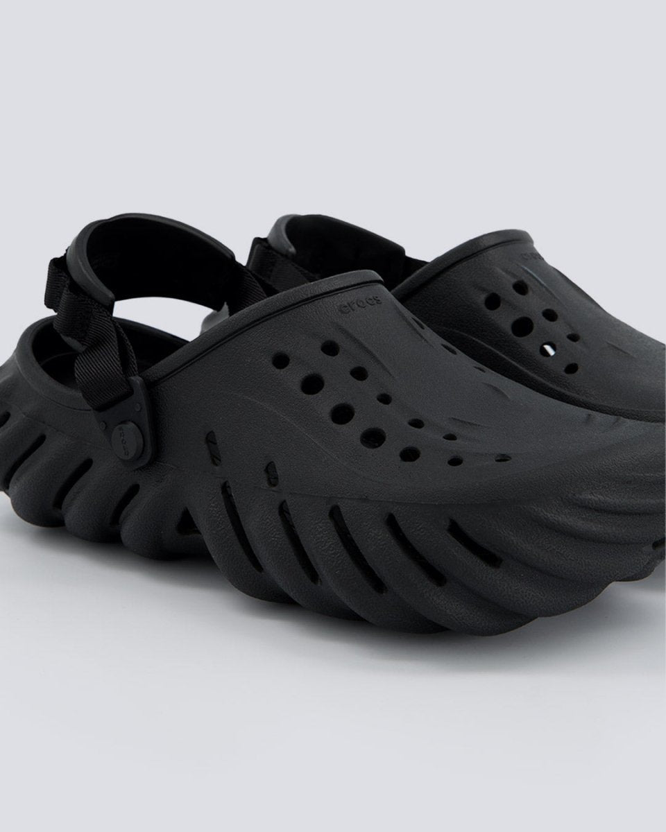 Crocs Echo Clog Negro Hombre 207937-001