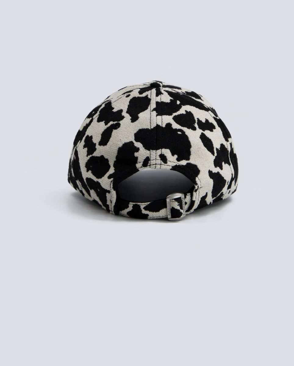 Gorra New Era 9Forty Cow Print Blanca y Negra Mujer 60771872