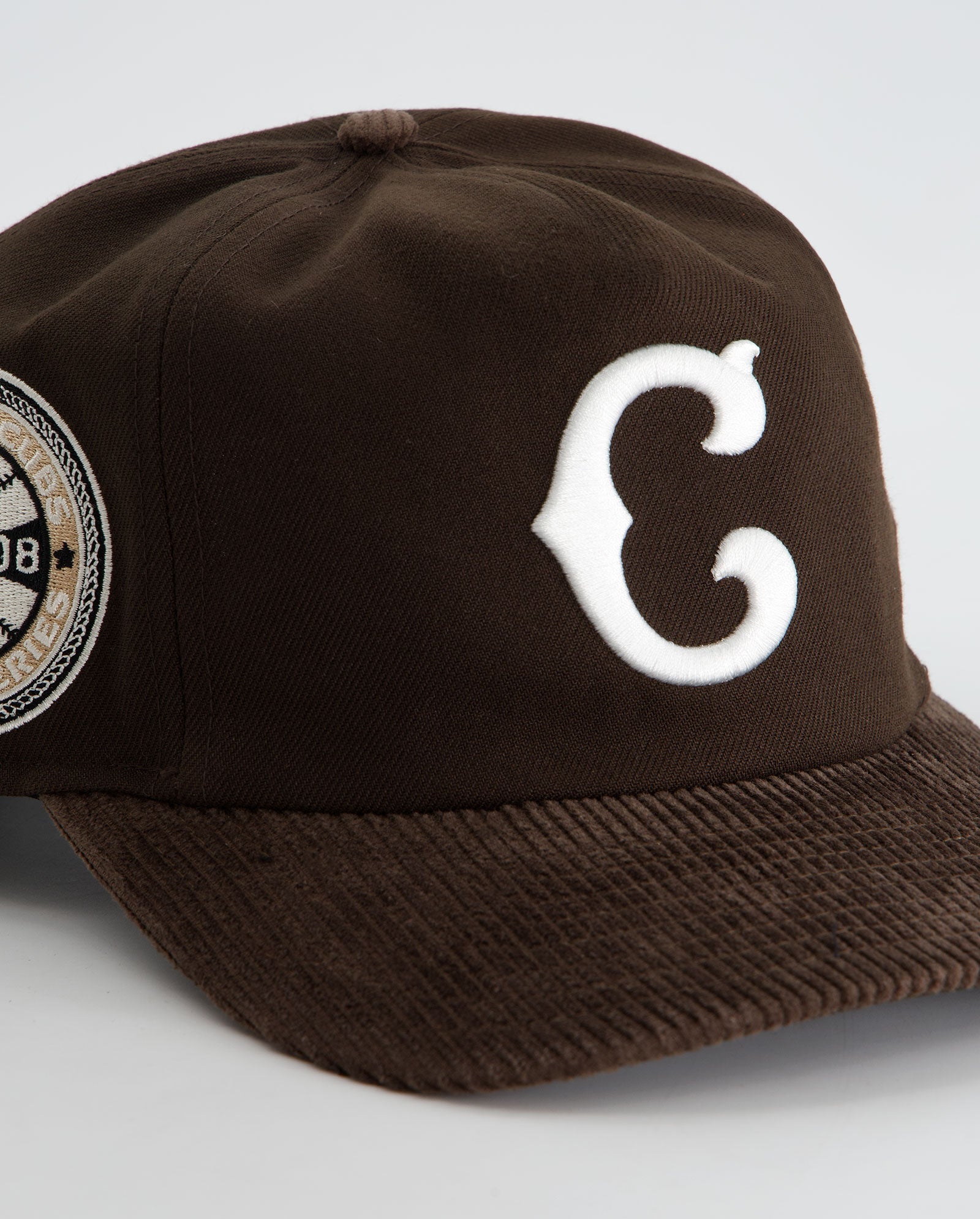 Gorra New Era Coops Cord 19TWENTY Marrón Unisex 60758936
