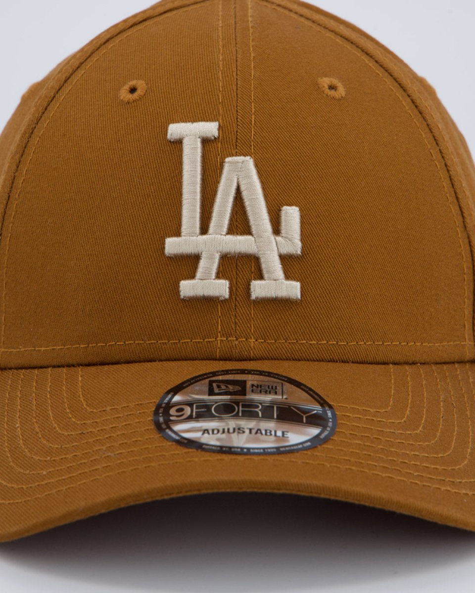 Gorra New Era League Essential 9Forty® Marrón Unisex