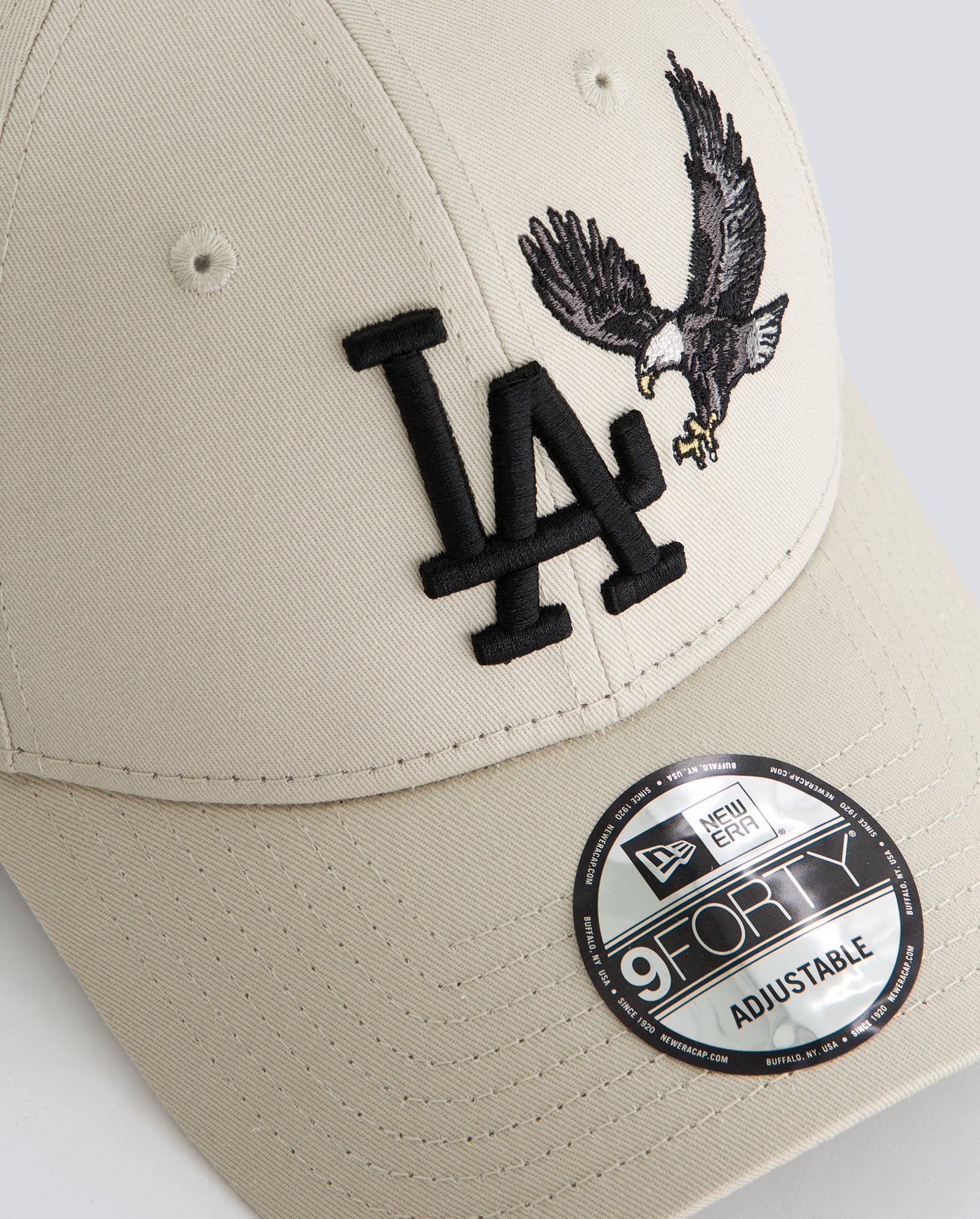 Gorra New Era Outdoor Icon 9FORTY Blanco unisex 60915851
