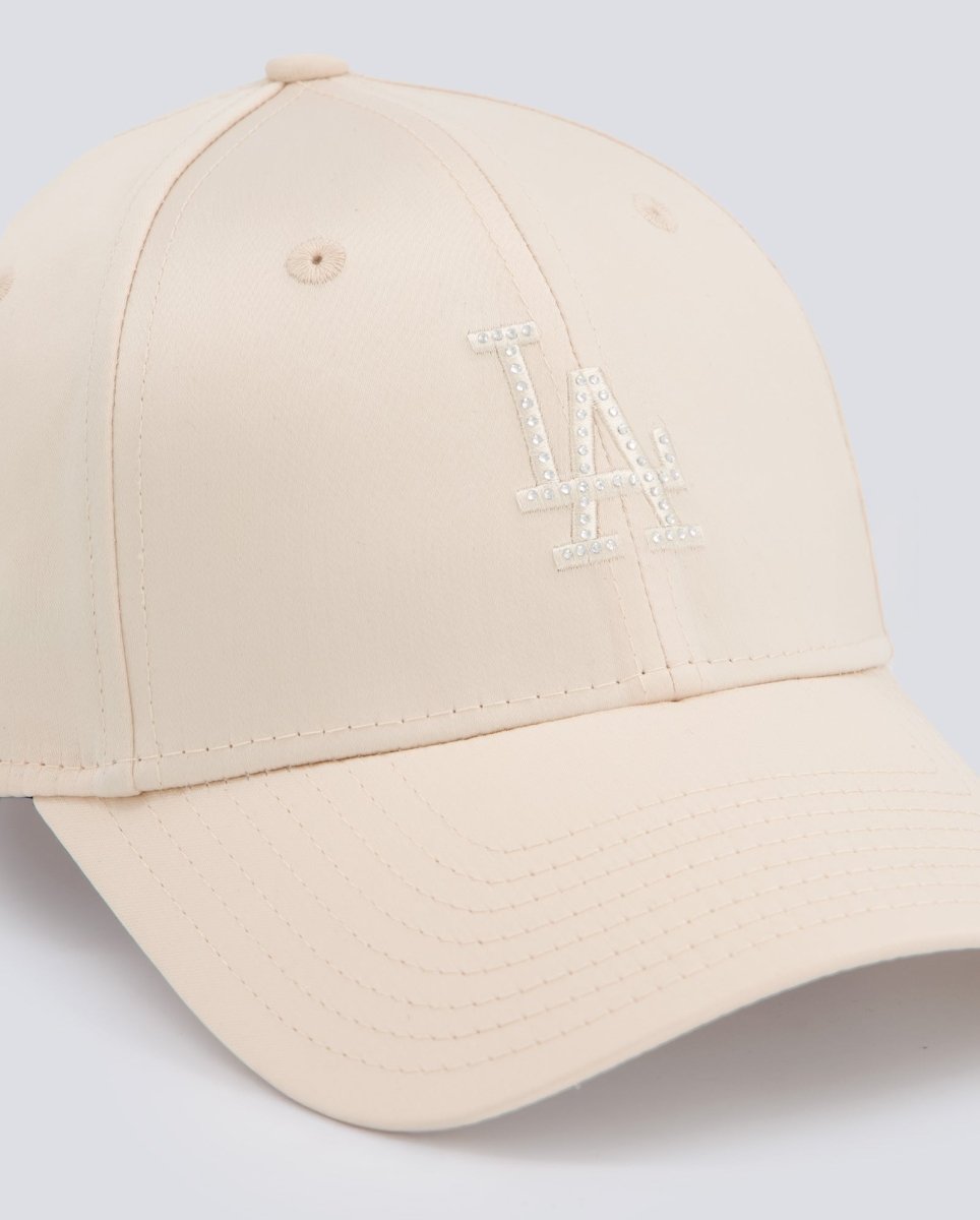 Gorra New Era Satinado Con Piedras Beige Mujer 60691311