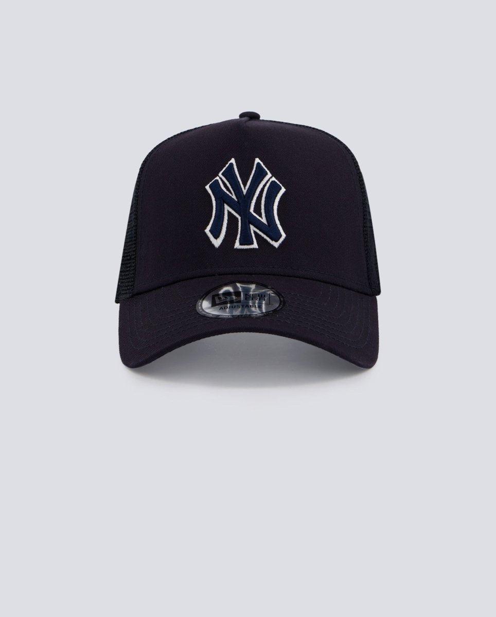 Gorra New Era Yankees Outline Trucker Negro Unisex 60691070