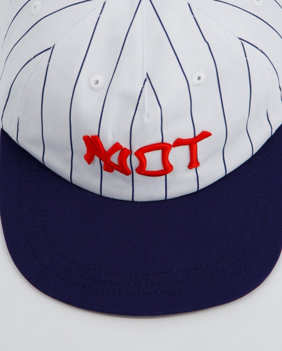 Gorra We Are Not Friends Major Not Hombre WANFSS26-17