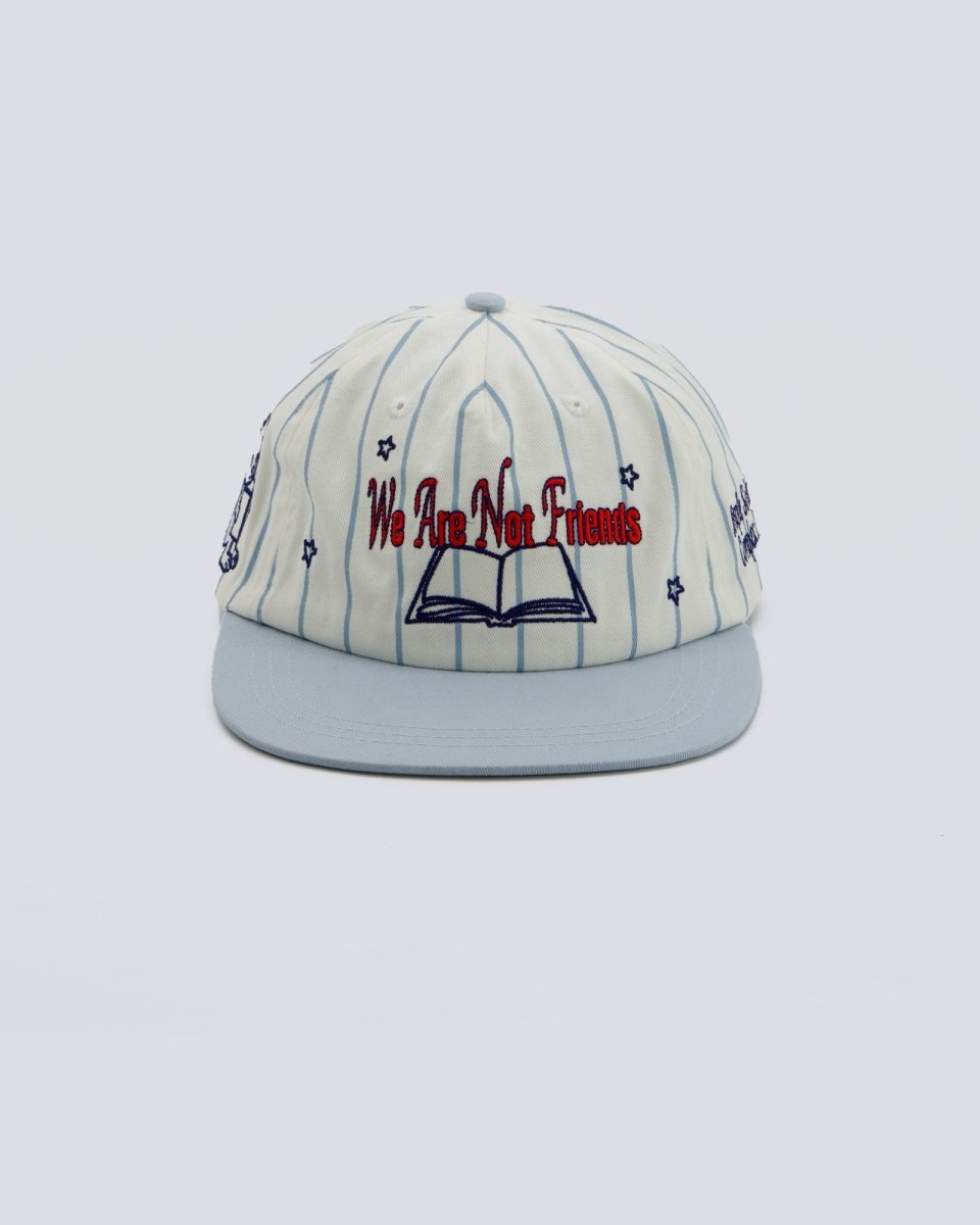 Gorra We Are Not Friends Reading Club Blanco Unisex WANF FW26 26-09