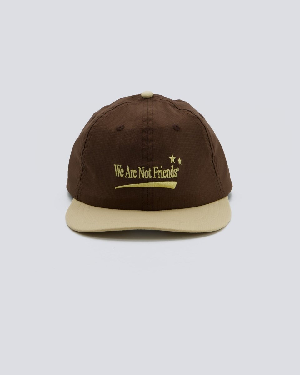 Gorra We Are Not Friends Universal Wanf Marrón Unisex WANF FW26 26-04