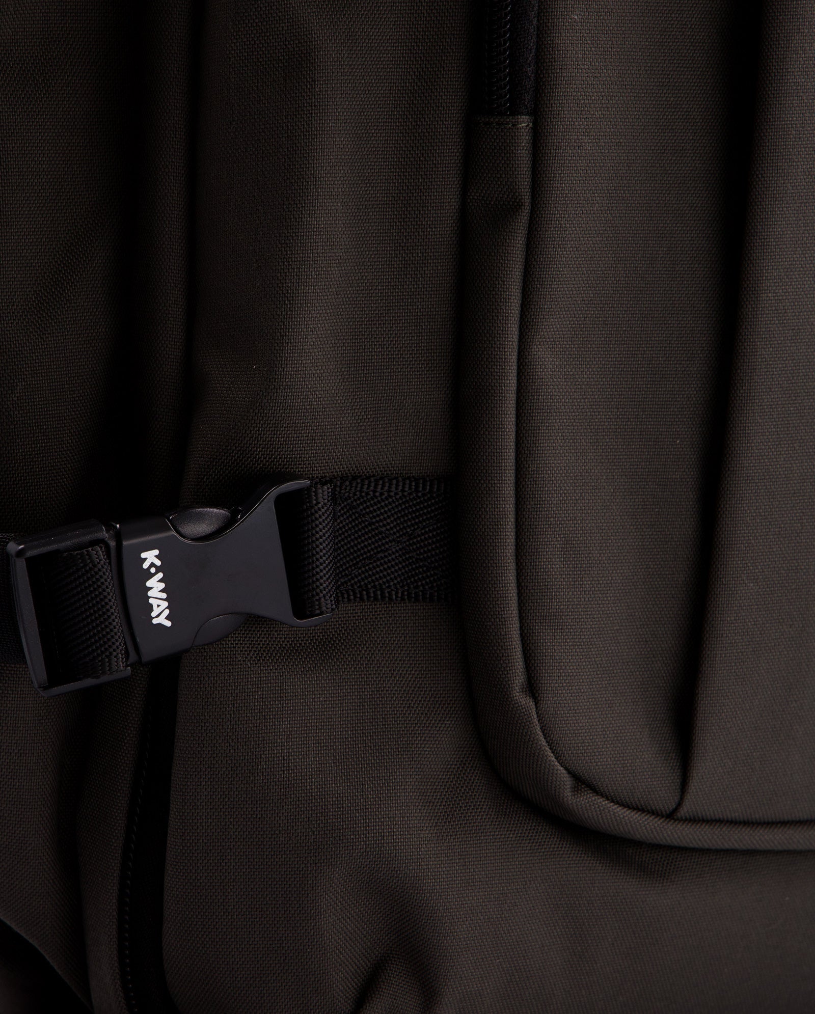 Mochila K-Way Salome Verde Unisex K5123WW-WMR