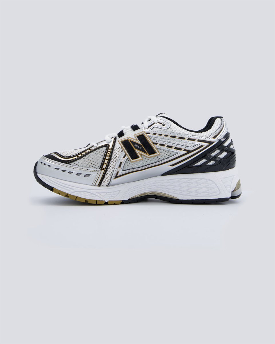 New Balance M1906Ra Lineas Doradas Hombre