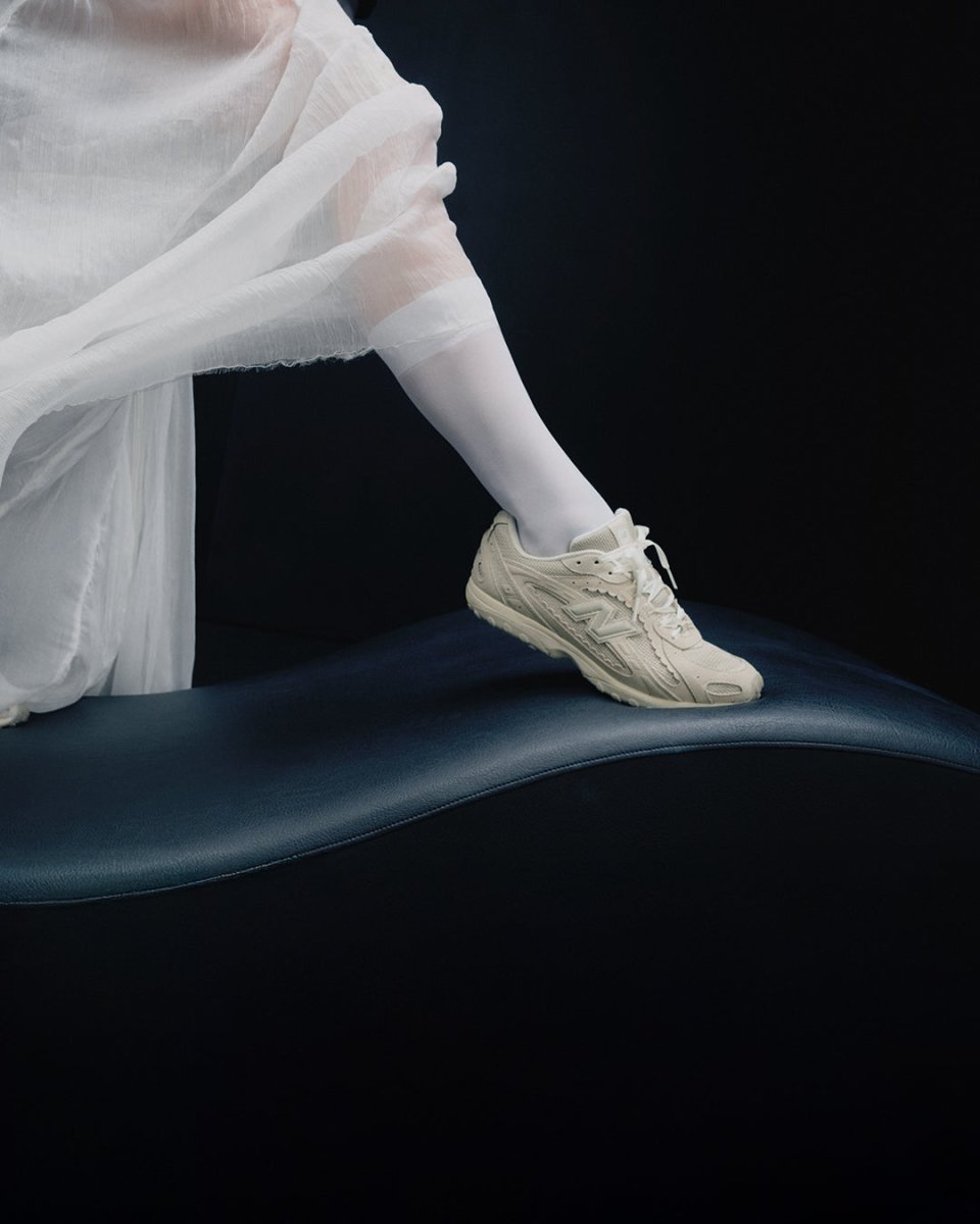 New Balance 204L Beige Mujer
