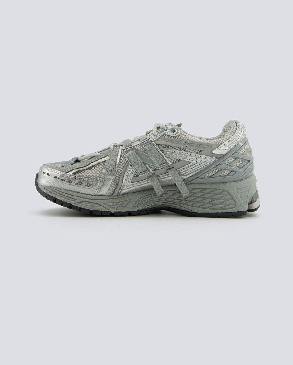 New Balance 1906 Plata Hombre M1906AG