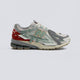 New Balance 1906AV1 Sea Salt Gris Mujer